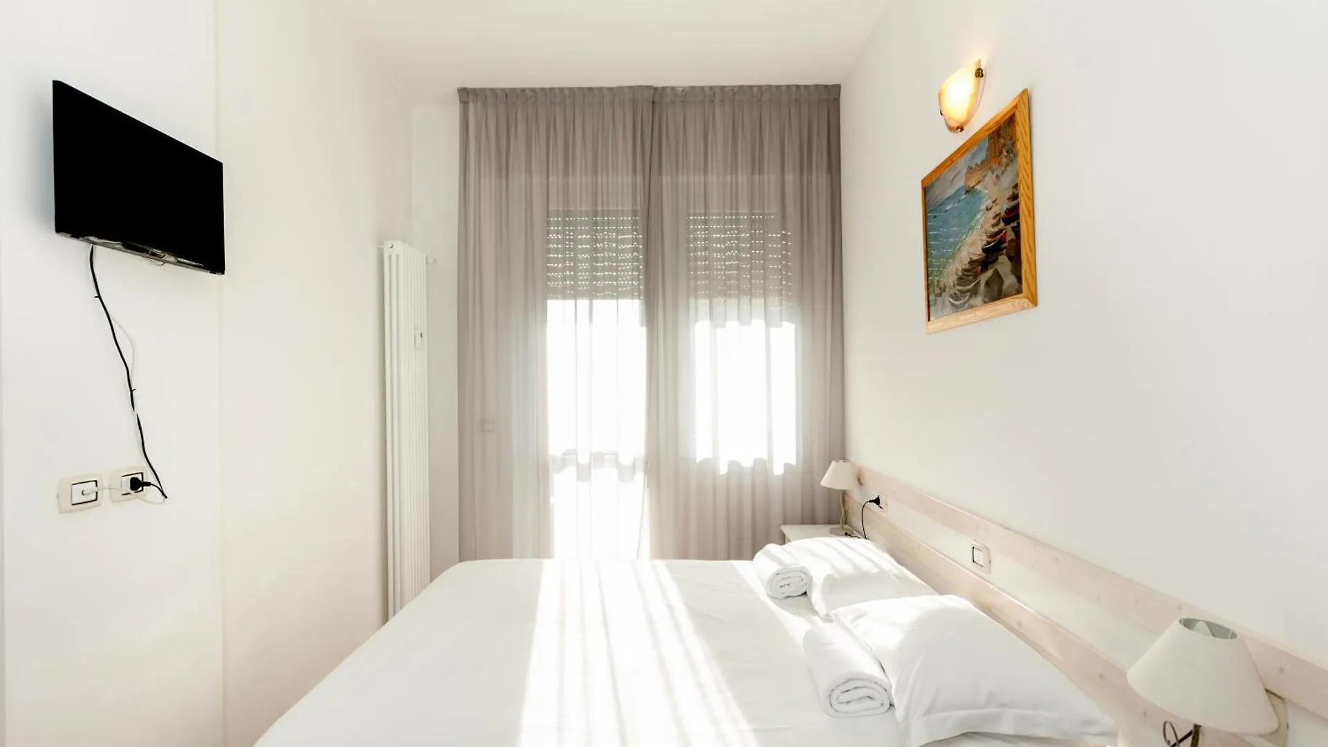 La Camera Bologna-Stazione Affittaly Rooms 0*, Bologne Italie