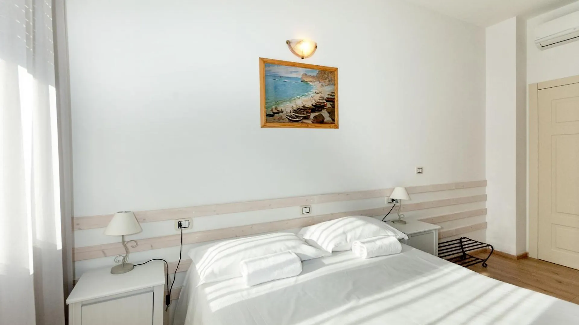 La Camera Bologna-Stazione Affittaly Rooms Italie
