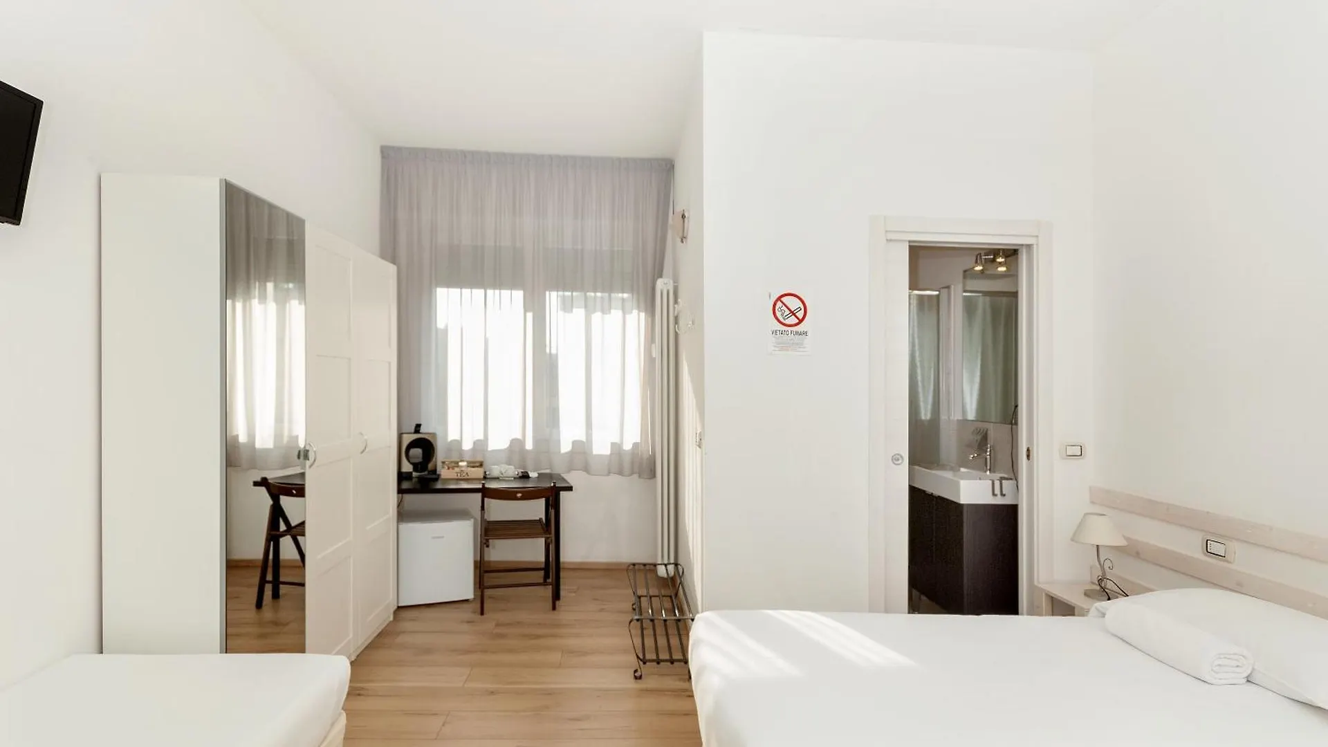 La Camera Bologna-Stazione Affittaly Rooms Appartement Bologne