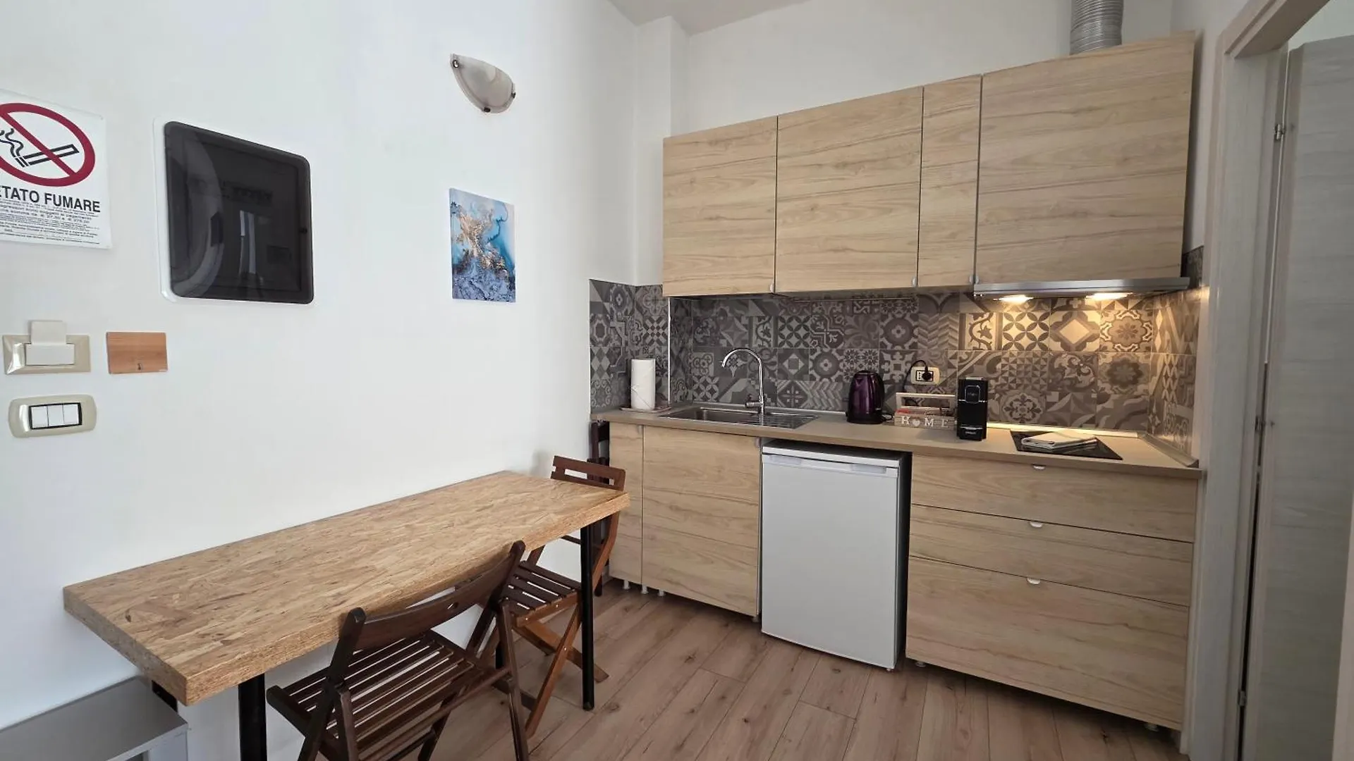 La Camera Bologna-Stazione Affittaly Rooms Bologne