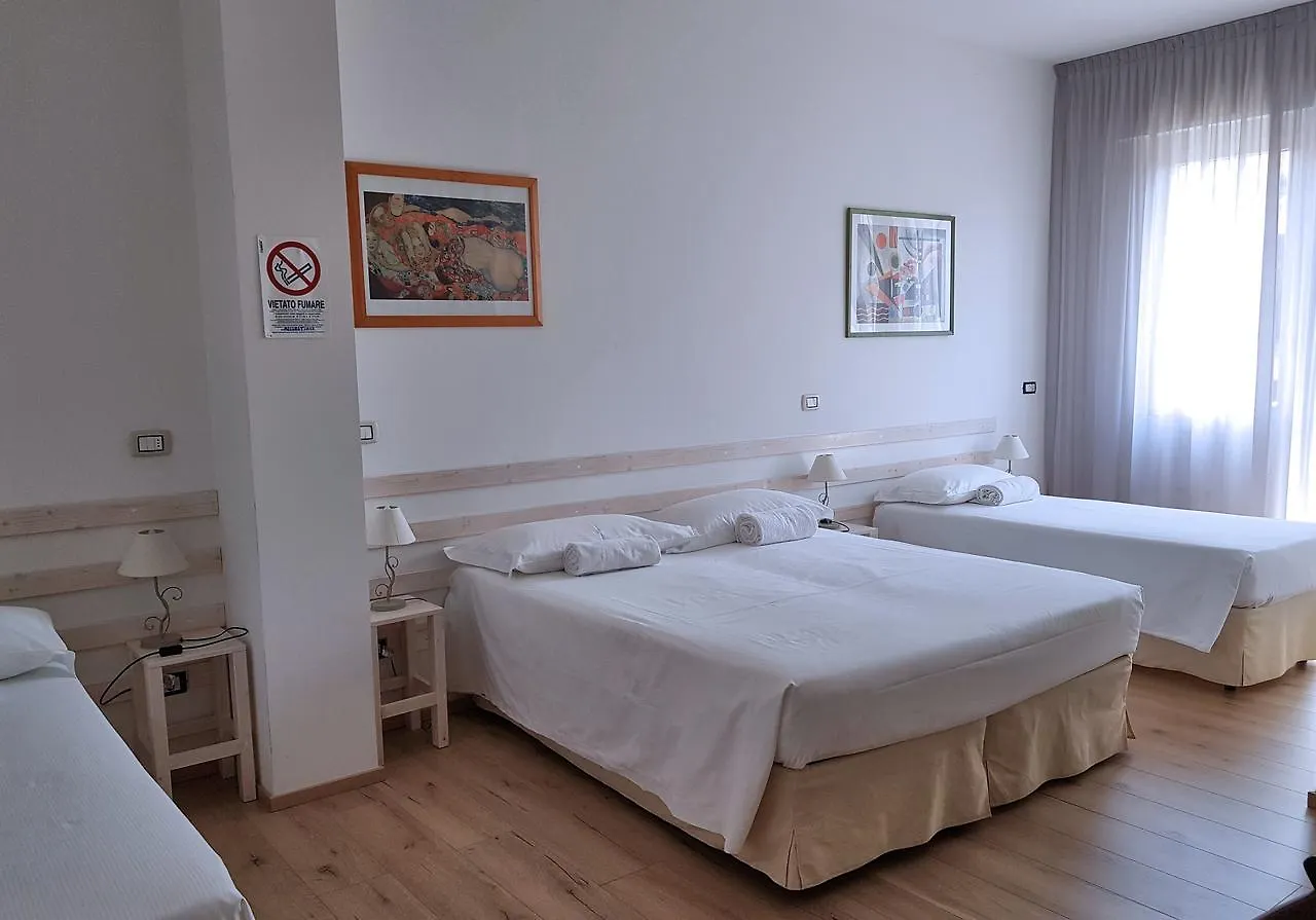 Appartement La Camera Bologna-Stazione Affittaly Rooms